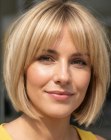 Zomerse blonde bob