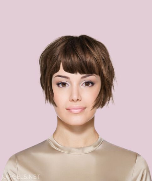 Kapsel dat een bob en pixie cut combineert